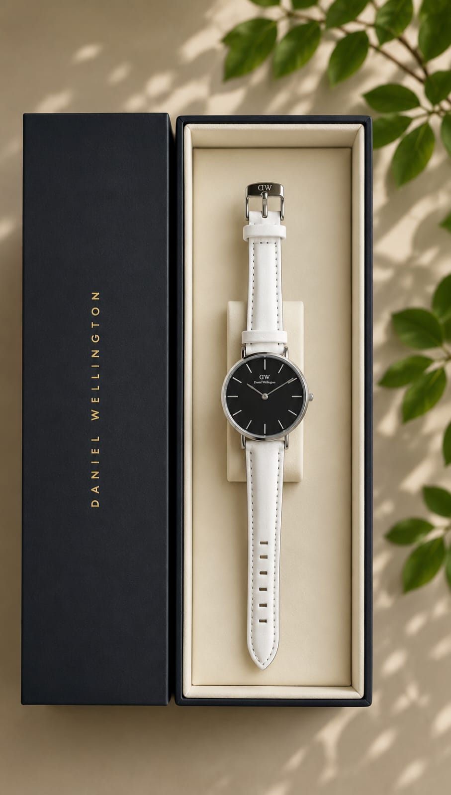 Daniel Wellington DW Elegant watch